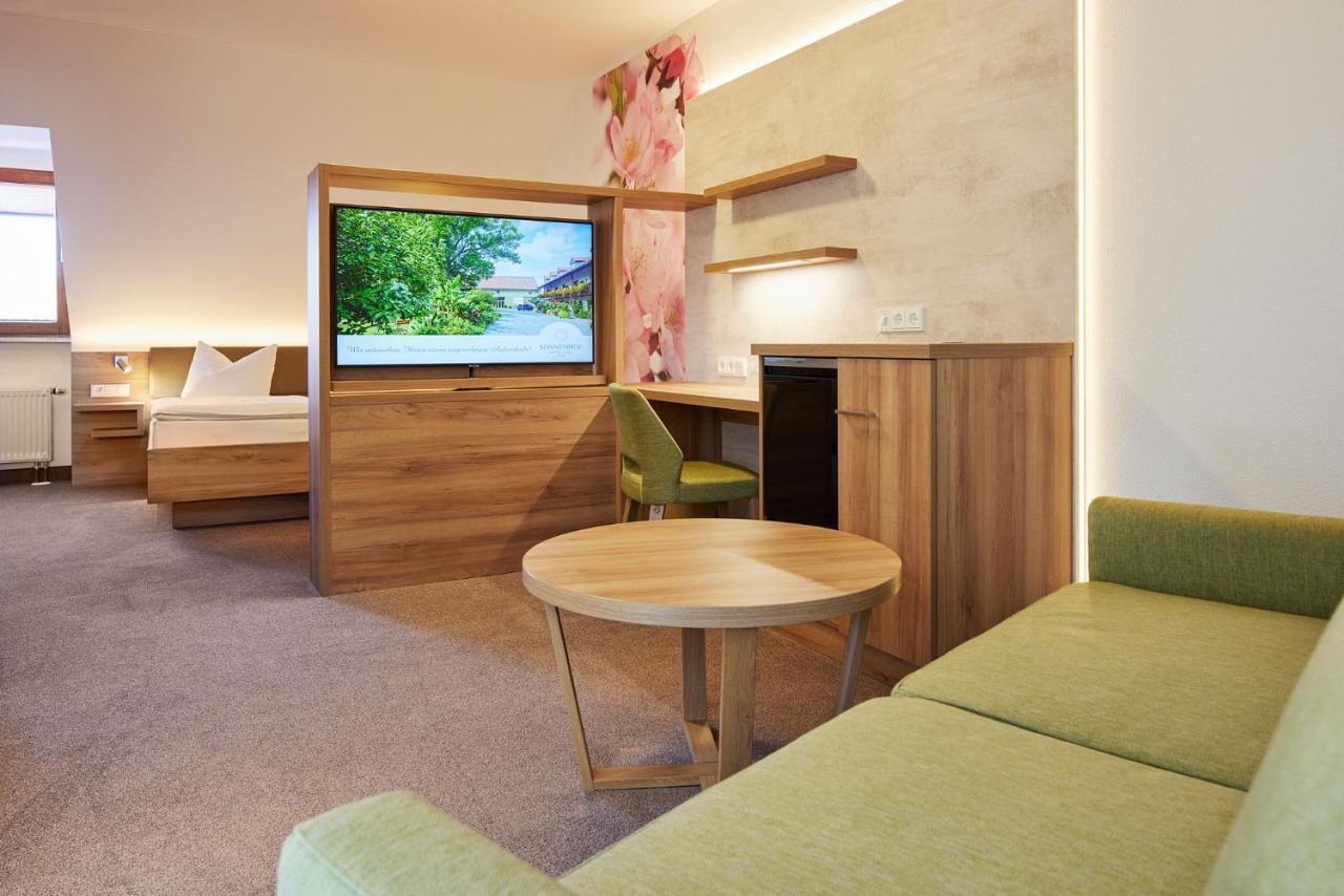 Hotel garni Sonnenhof Reichenberg  Eksteriør billede