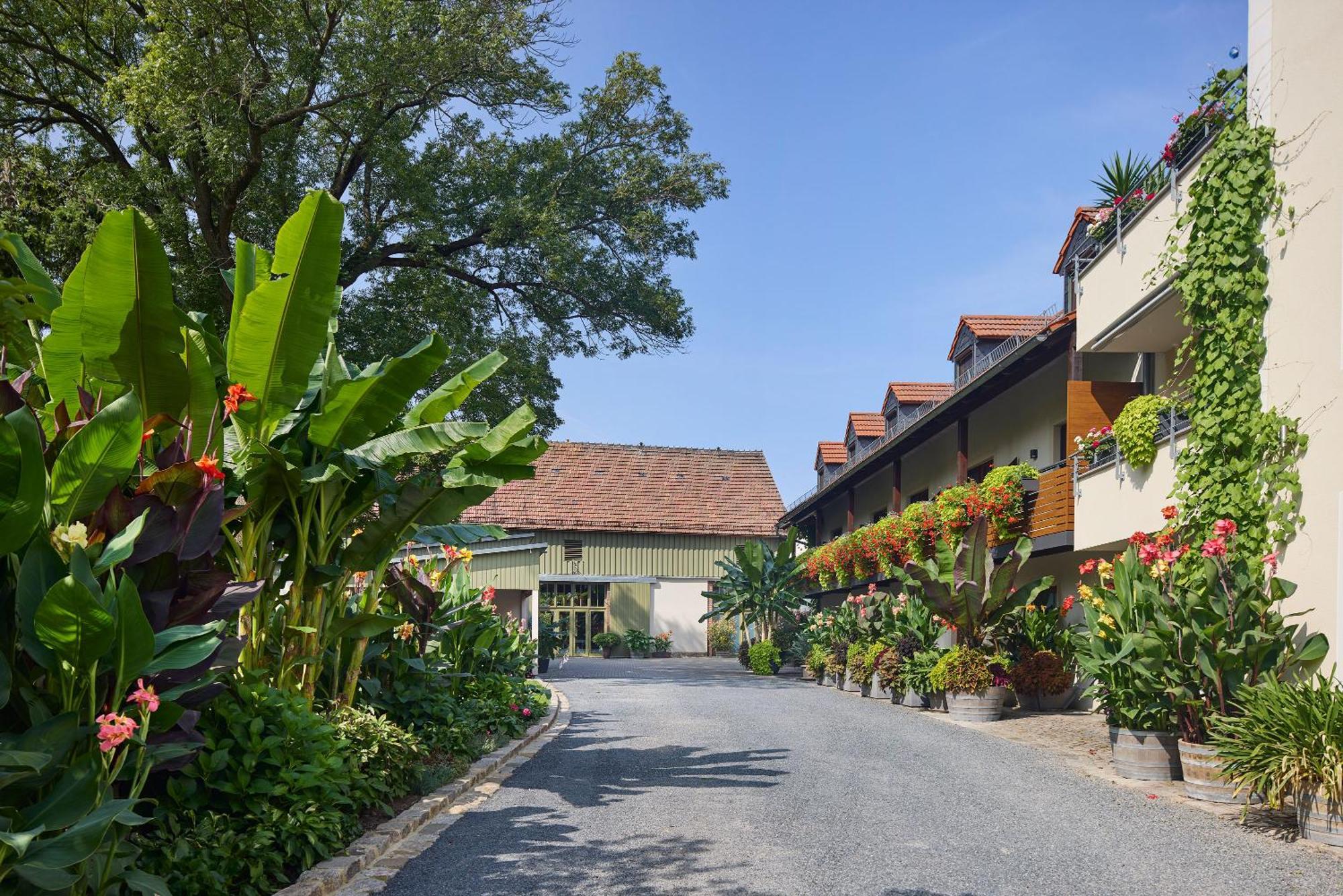 Hotel garni Sonnenhof Reichenberg  Eksteriør billede