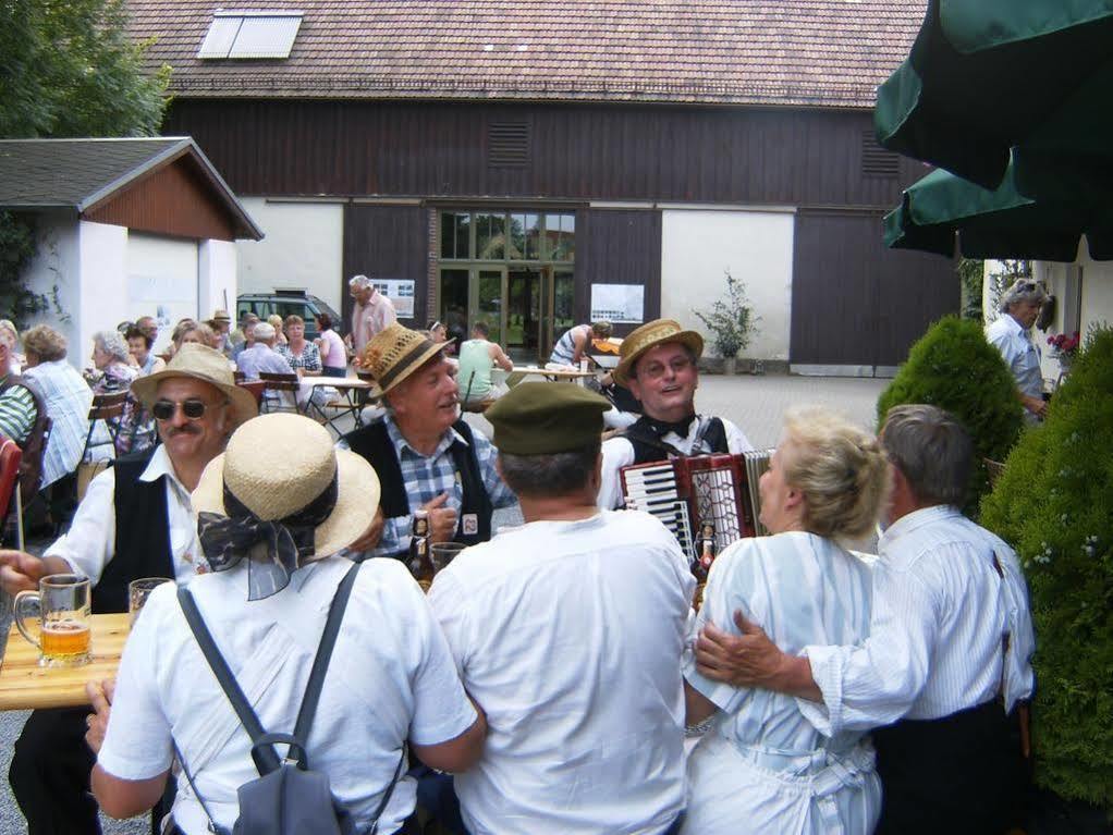 Hotel garni Sonnenhof Reichenberg  Eksteriør billede