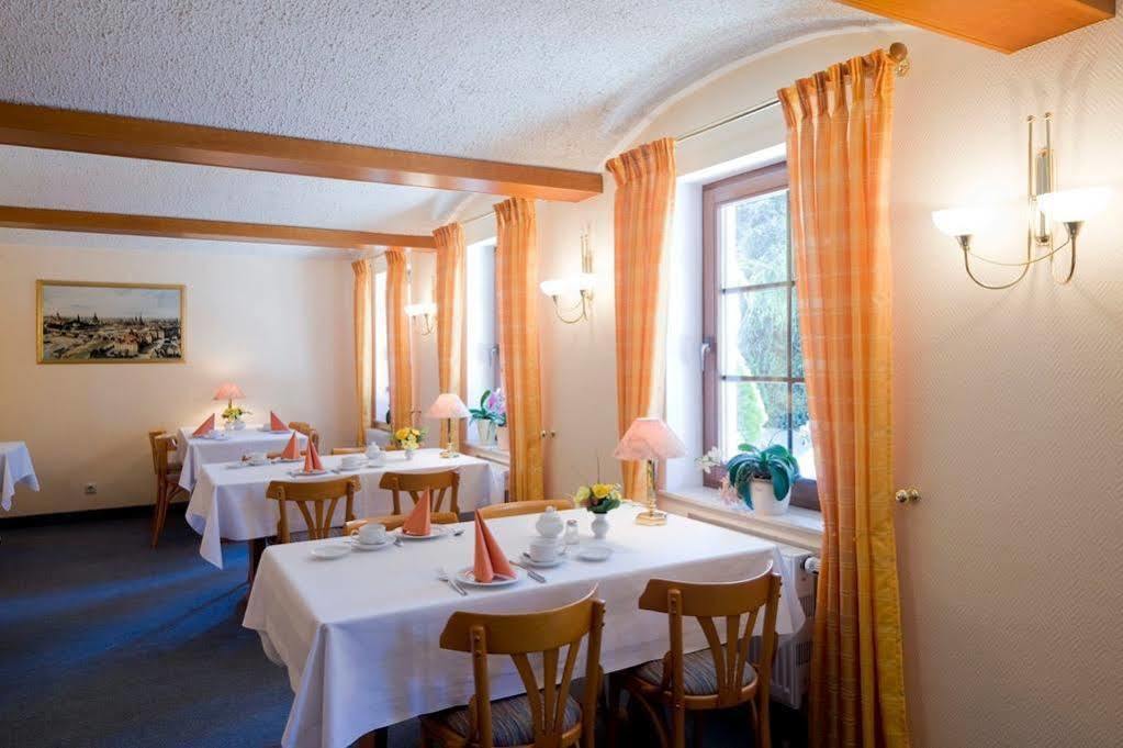 Hotel garni Sonnenhof Reichenberg  Eksteriør billede